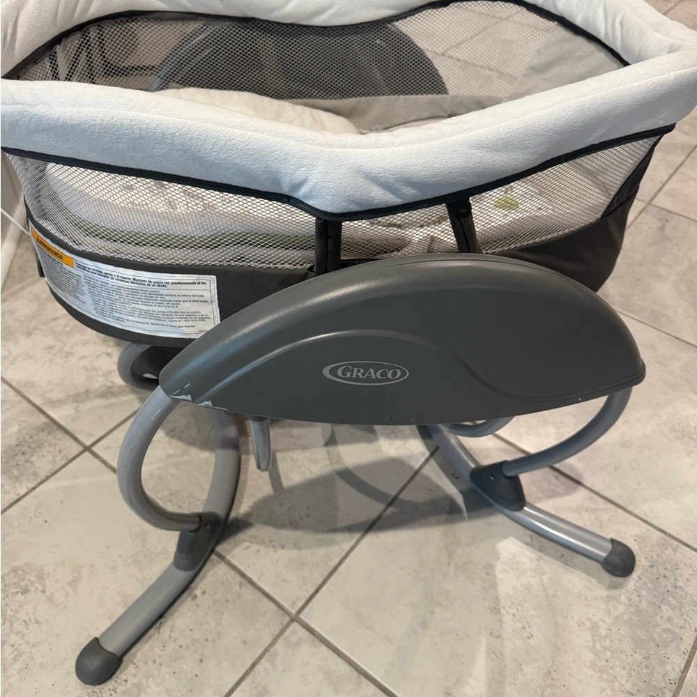 Graco Gray Baby Bassinet